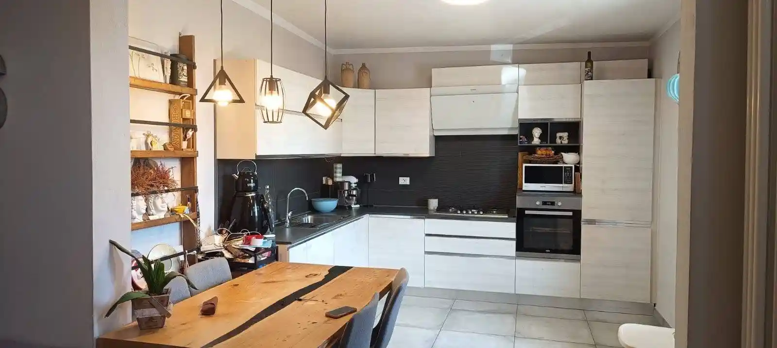 Casa indipendente in vendita a Prato