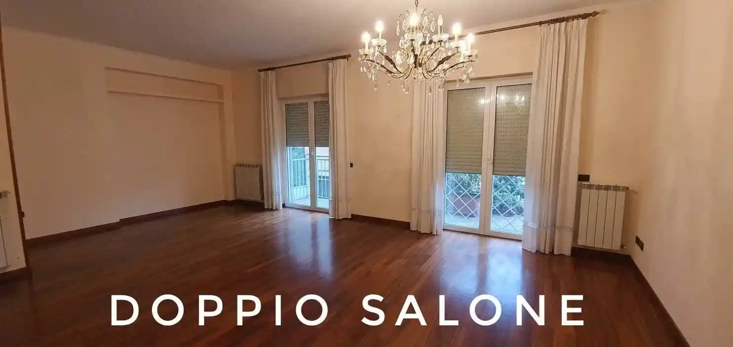 Appartamento in affitto a Napoli
