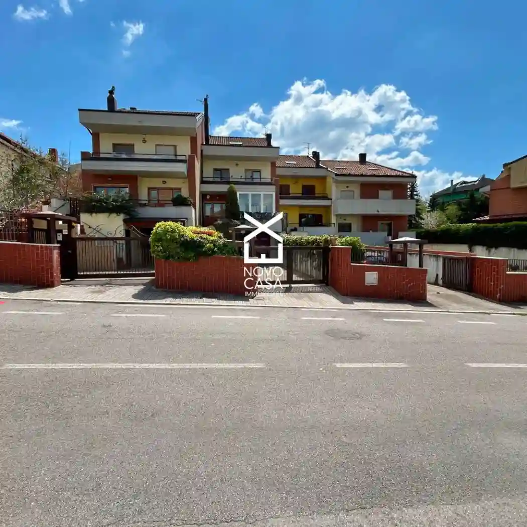 Villetta a schiera - foto 2
