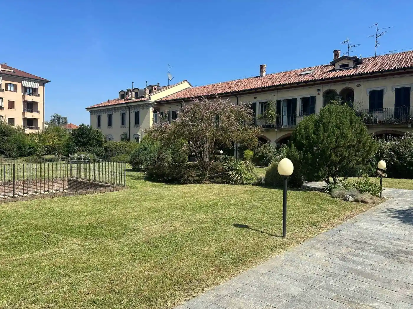 Appartamento in vendita a Monza