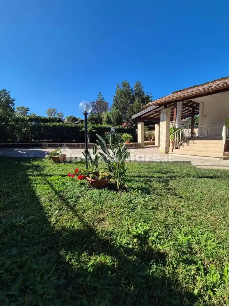 Villa in affitto a Capaccio Paestum