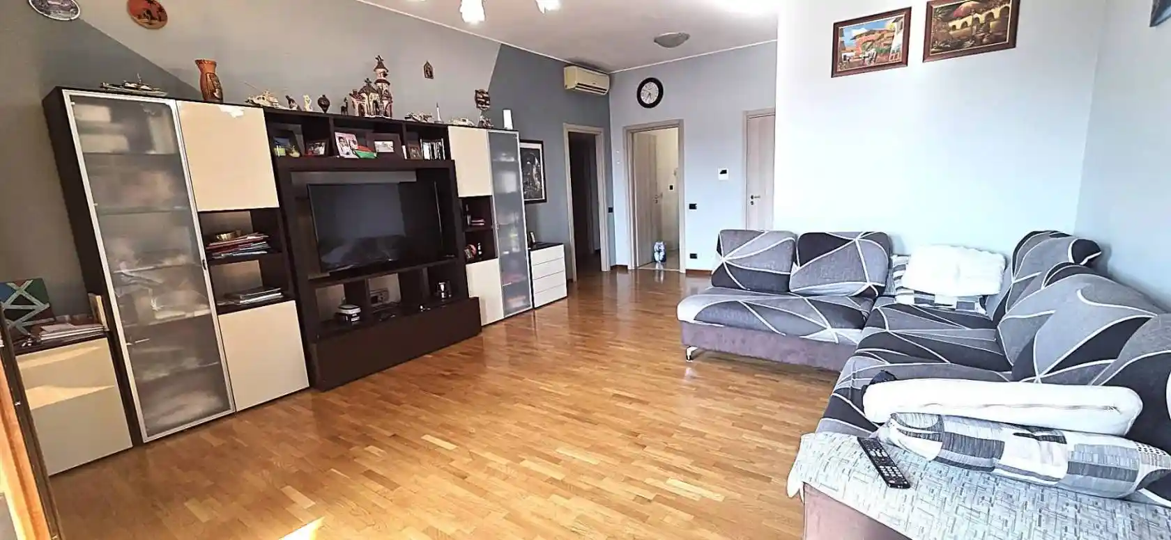 Appartamento in vendita a Bovisio-Masciago