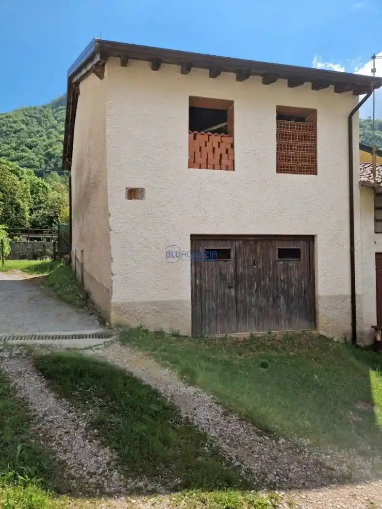 Rustico - Casale in vendita a Posina