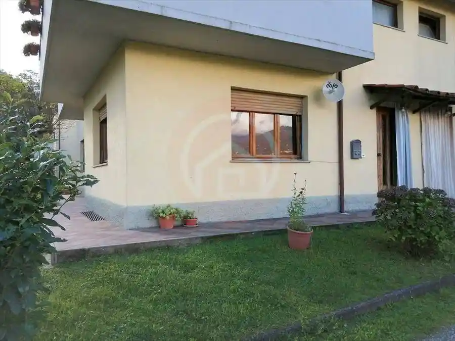 Appartamento in vendita a Gallicano