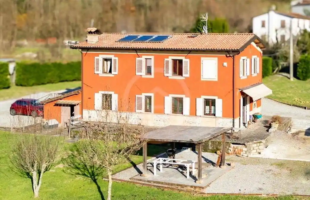 Villa in vendita a Barga