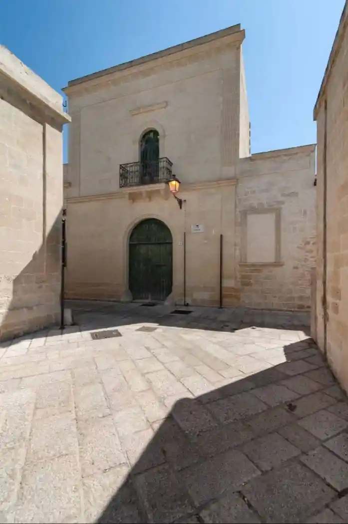 Palazzo - Edificio in vendita a Vernole