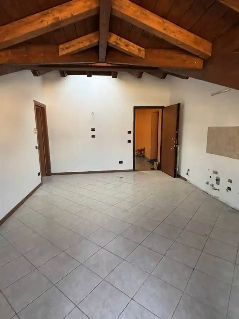 Appartamento in vendita a Masate