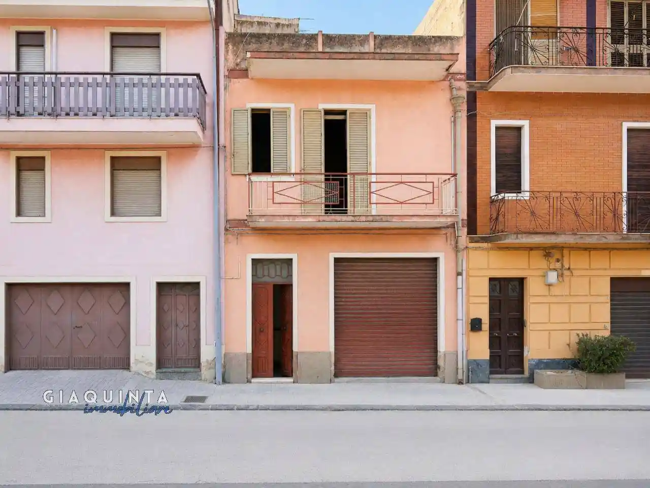 Casa indipendente in vendita a Palagonia