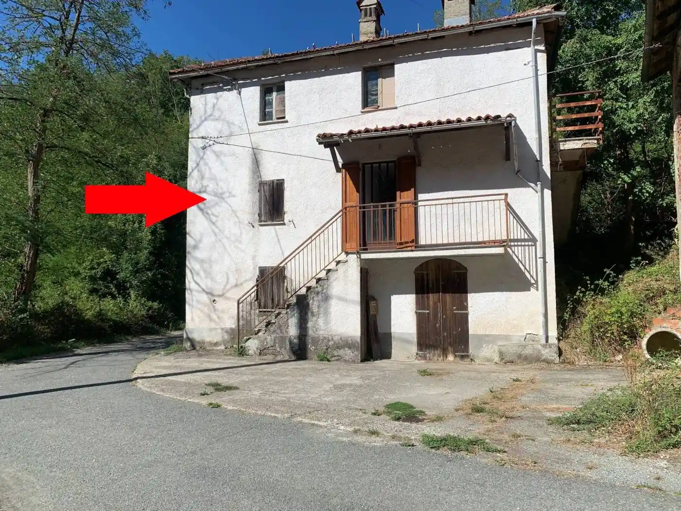 Villa in vendita a Morbello