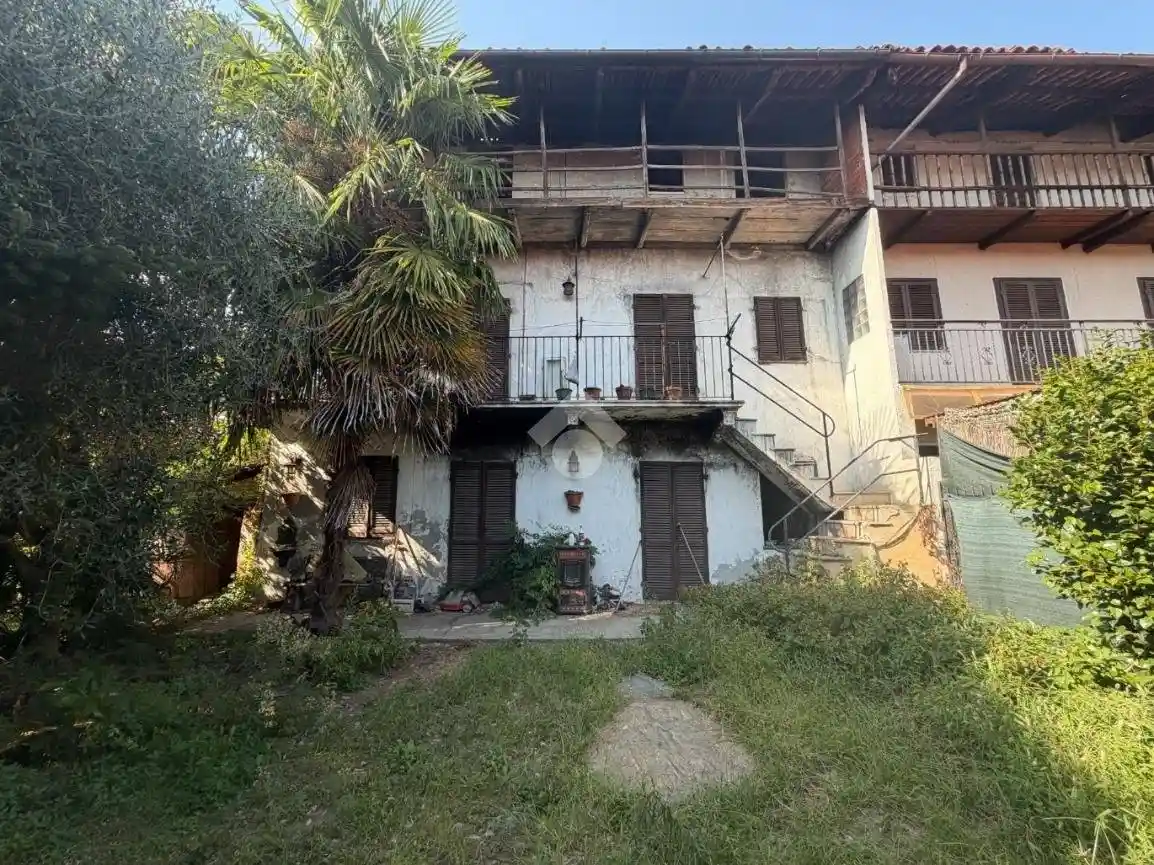 Rustico - Casale in vendita a Romano Canavese