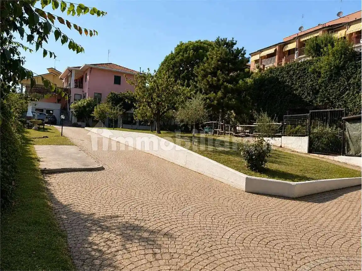 Villa in vendita a Trofarello