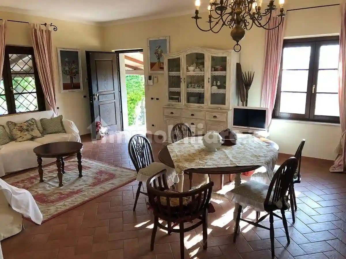 Villa - foto 5