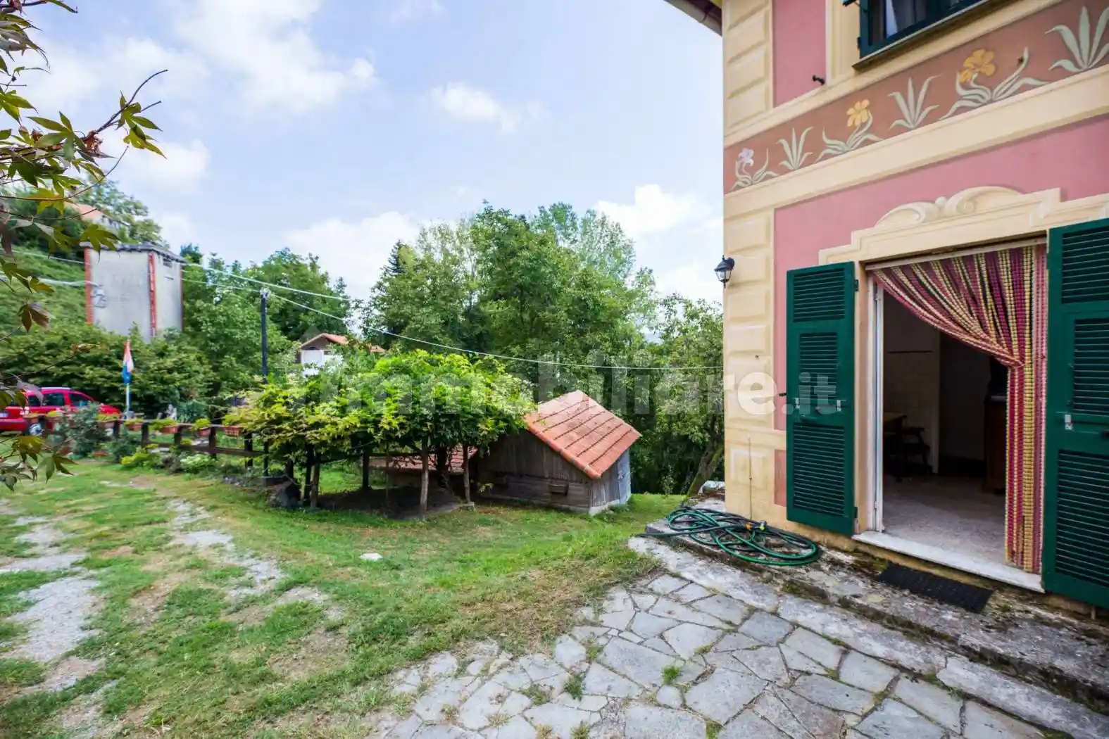Casa indipendente in vendita a Mignanego