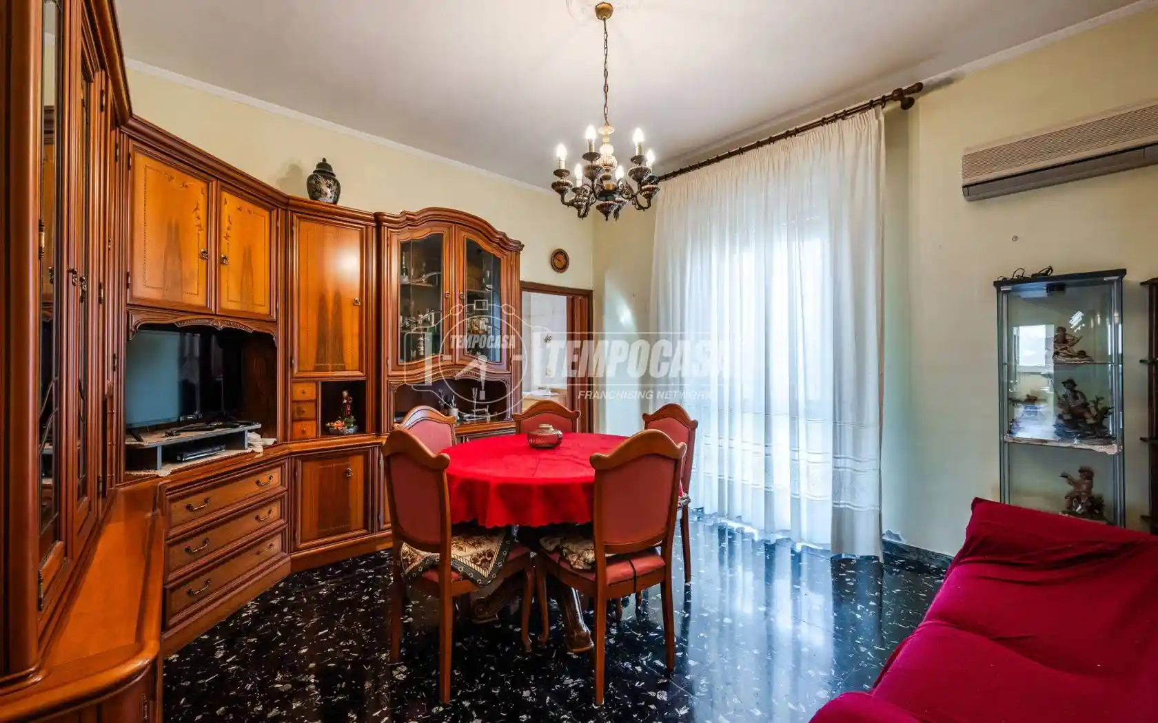 Appartamento in vendita a Modena