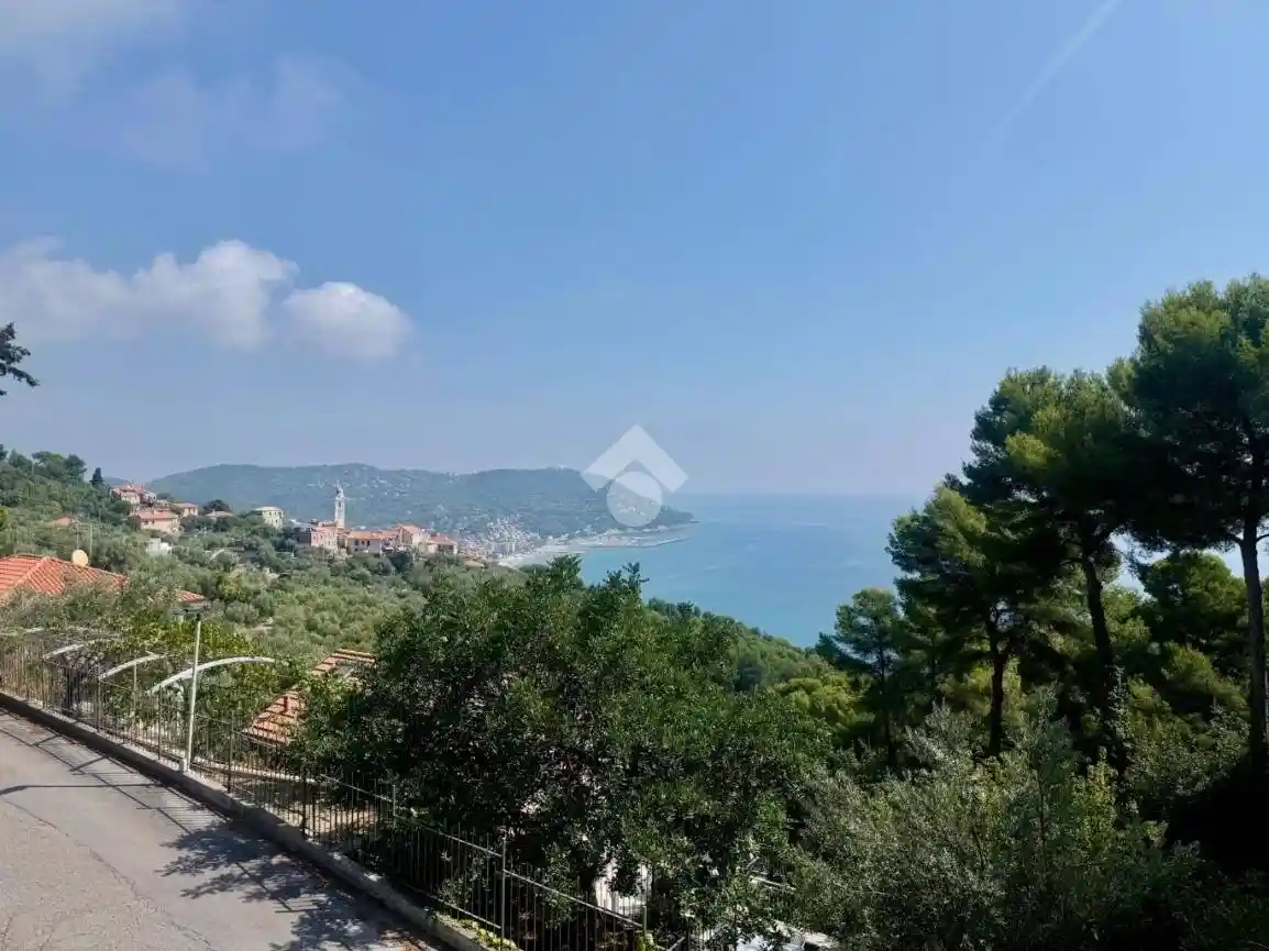 Appartamento in vendita a Andora