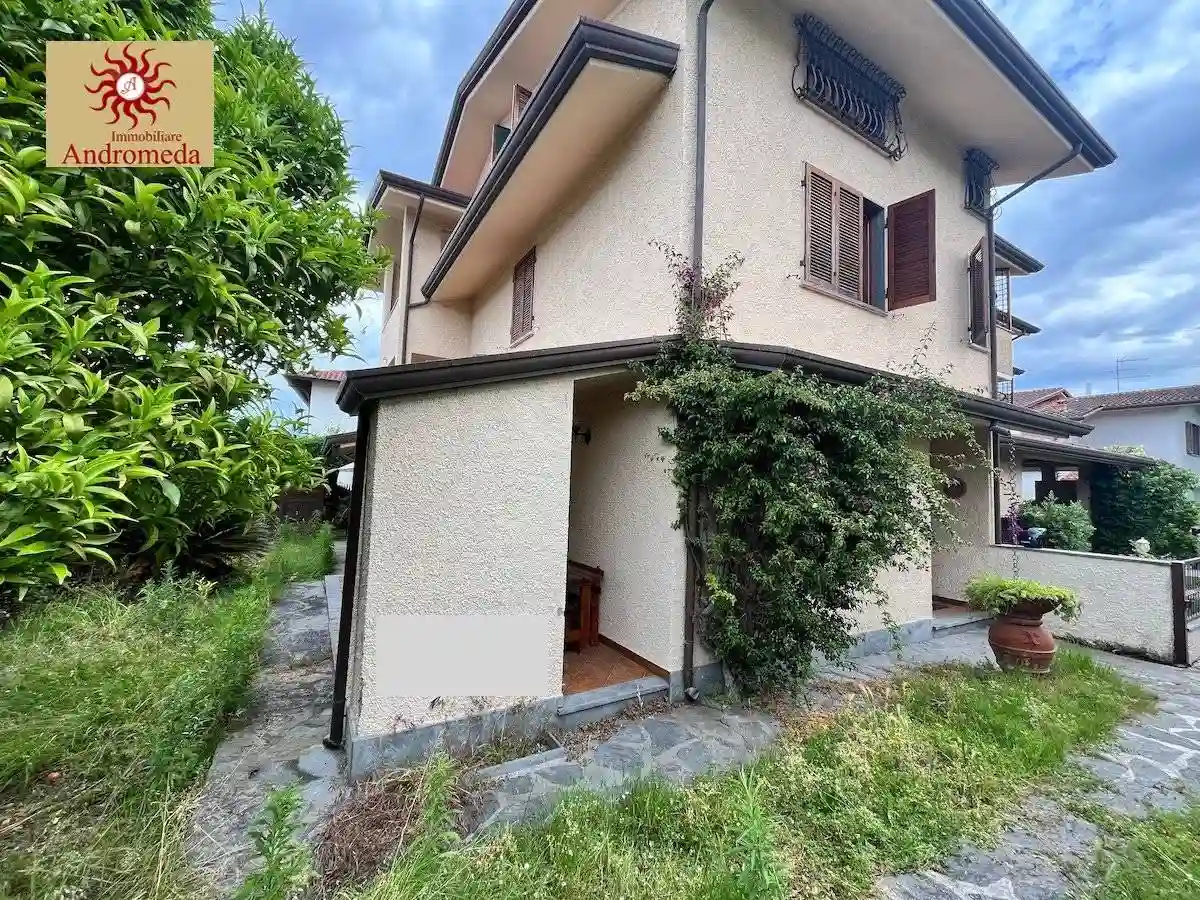 Villa - foto 3
