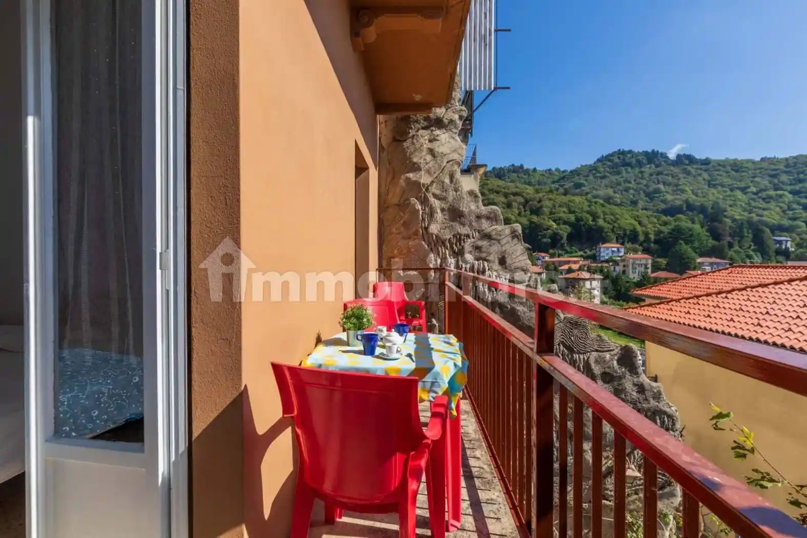 Appartamento in affitto a Brunate