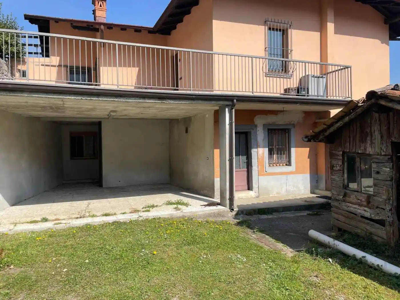 Appartamento in vendita a Colzate