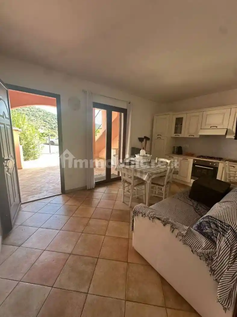 Appartamento in vendita a Baunei