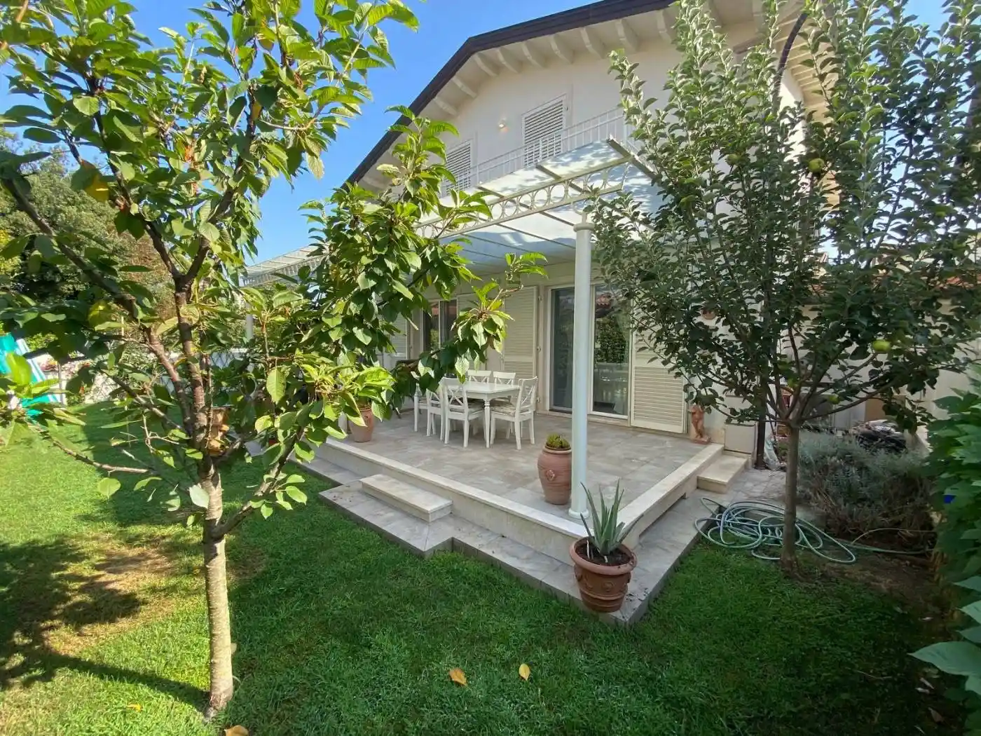 Villa in vendita a Montignoso