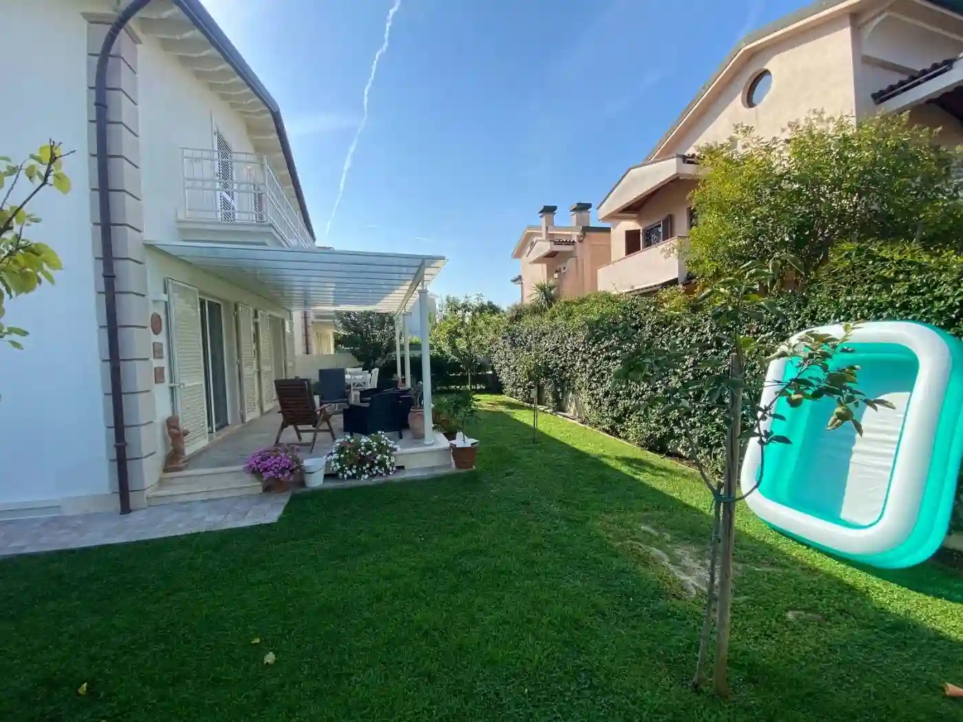 Villa - foto 2