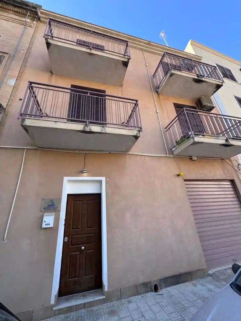 Palazzo - Edificio in vendita a Marsala