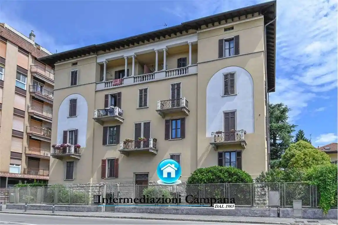 Appartamento in vendita a Bergamo
