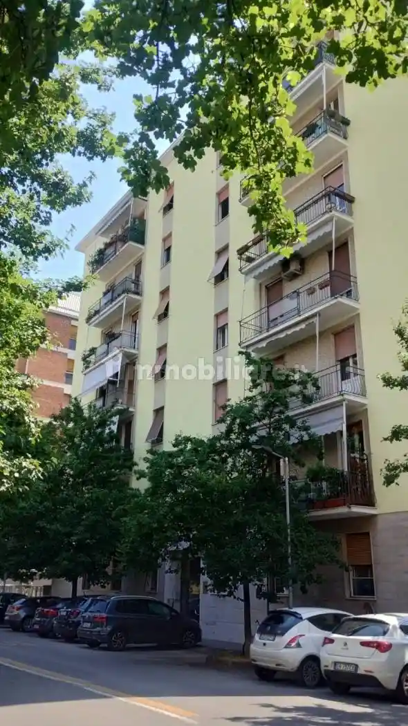 Appartamento in vendita a Modena