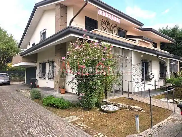 Villa in vendita a Padova