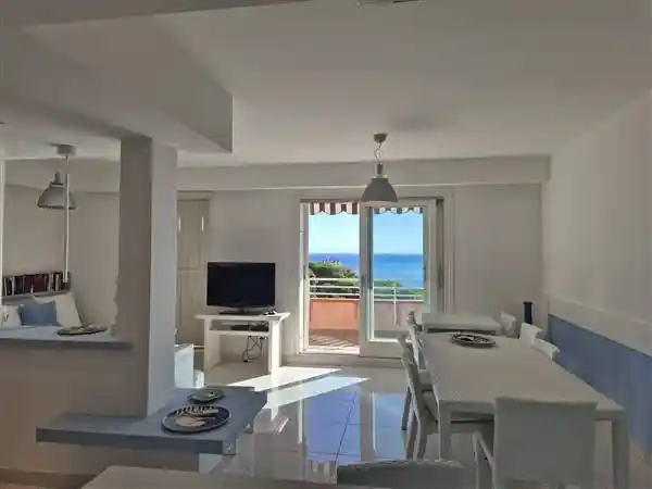 Appartamento in vendita a Rio