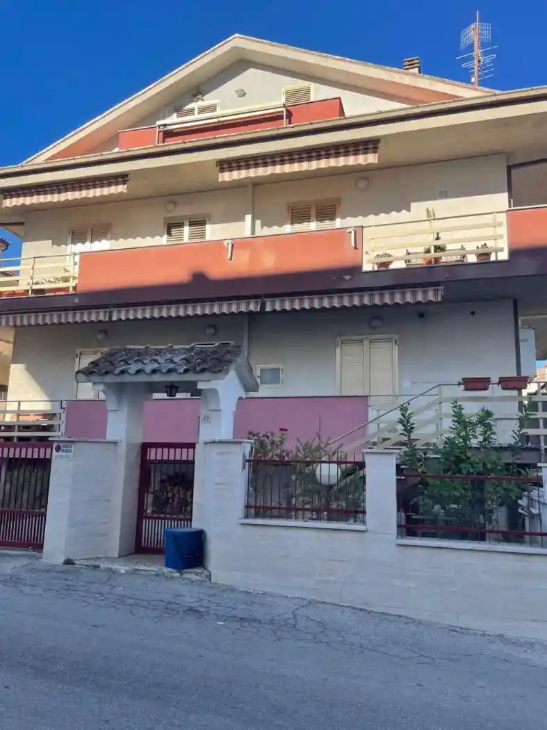 Appartamento in vendita a Cepagatti