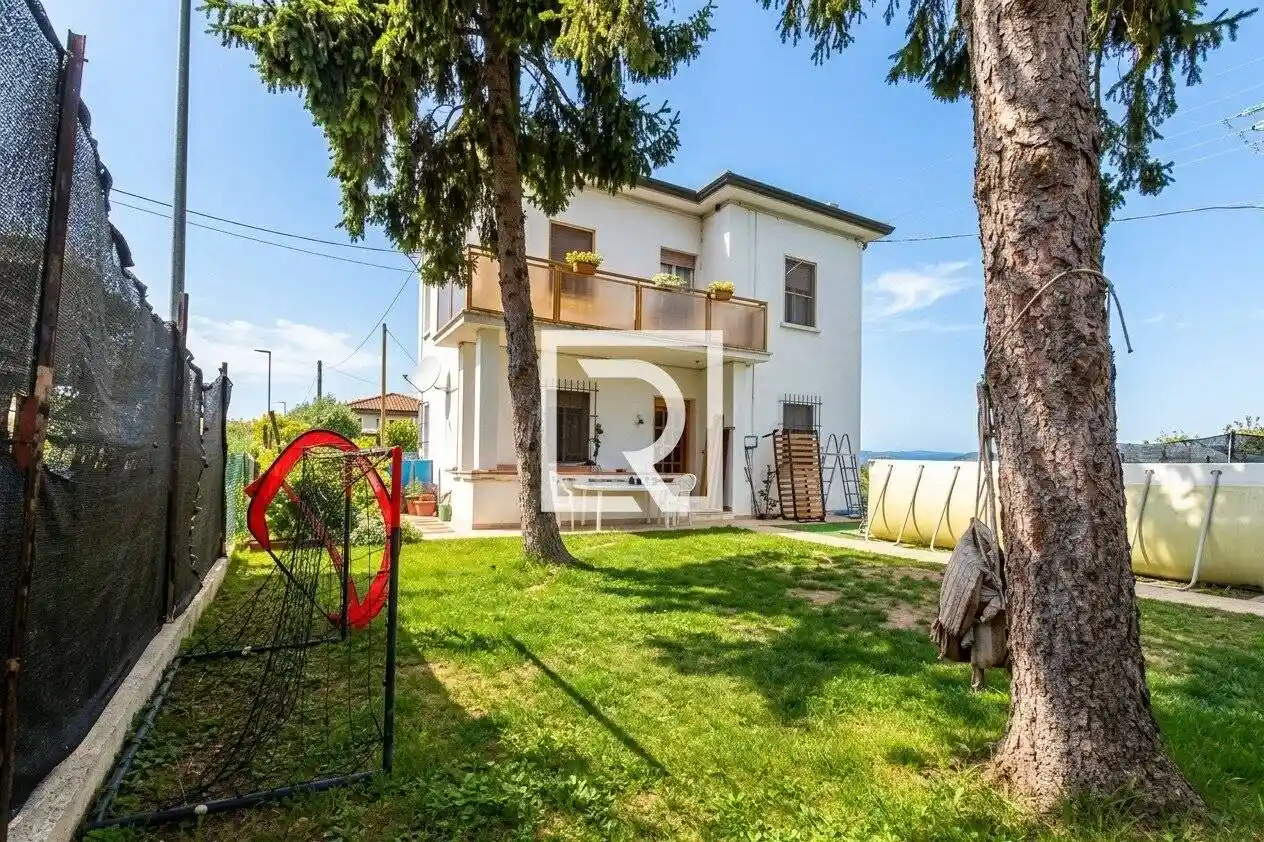 Casa indipendente in vendita a Cervia