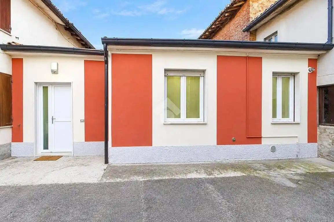 Casa indipendente in vendita a Isola Dovarese