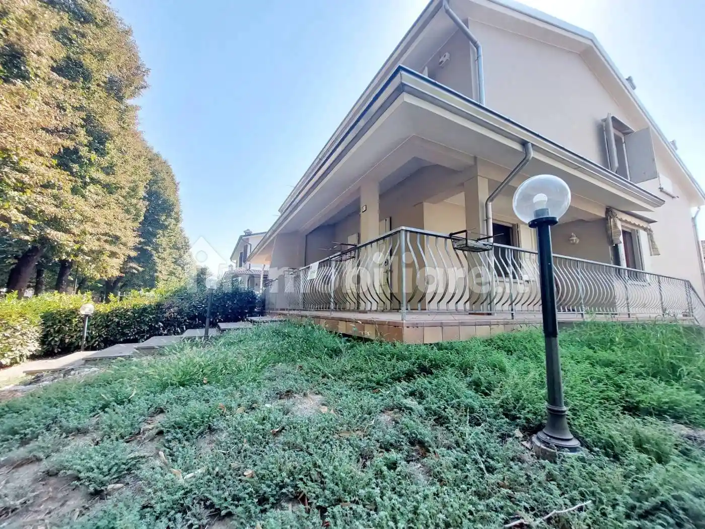 Villa in vendita a Guastalla