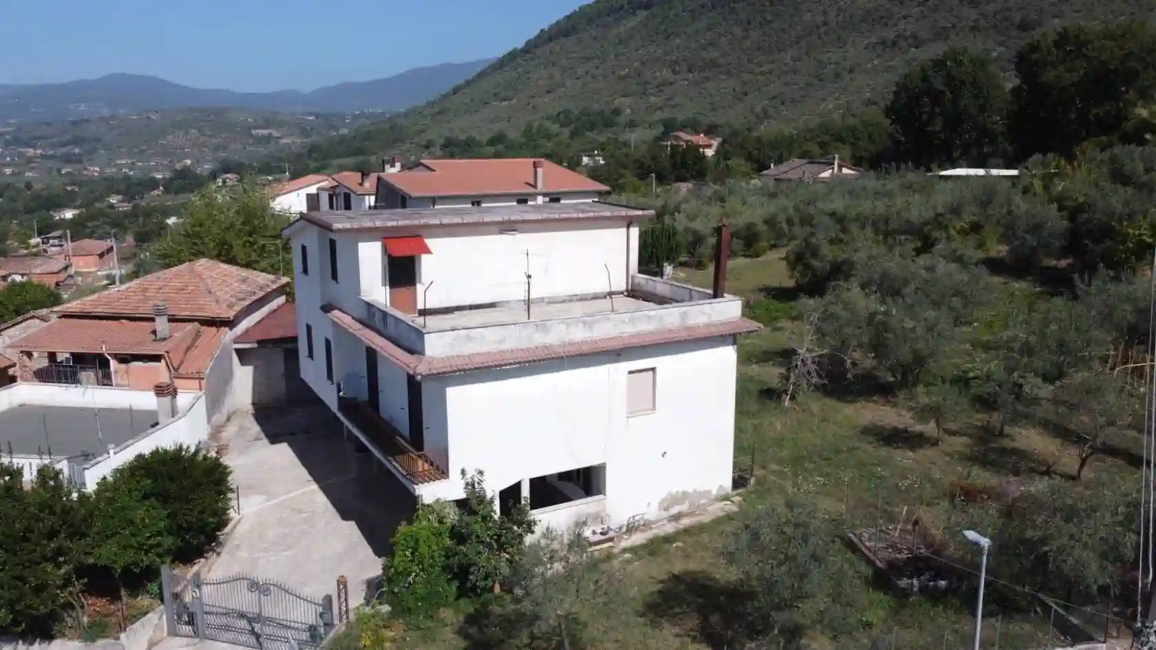 Villa - foto 2