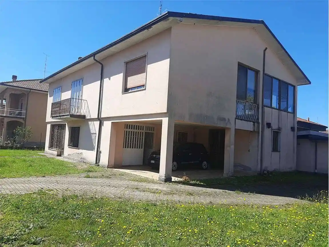 Villa in vendita a San Giorgio Su Legnano