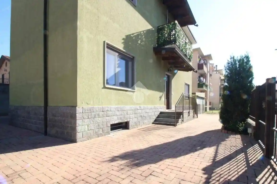 Villa in affitto a Pavia