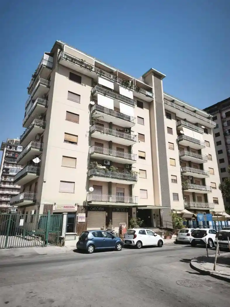 Appartamento in vendita a Palermo