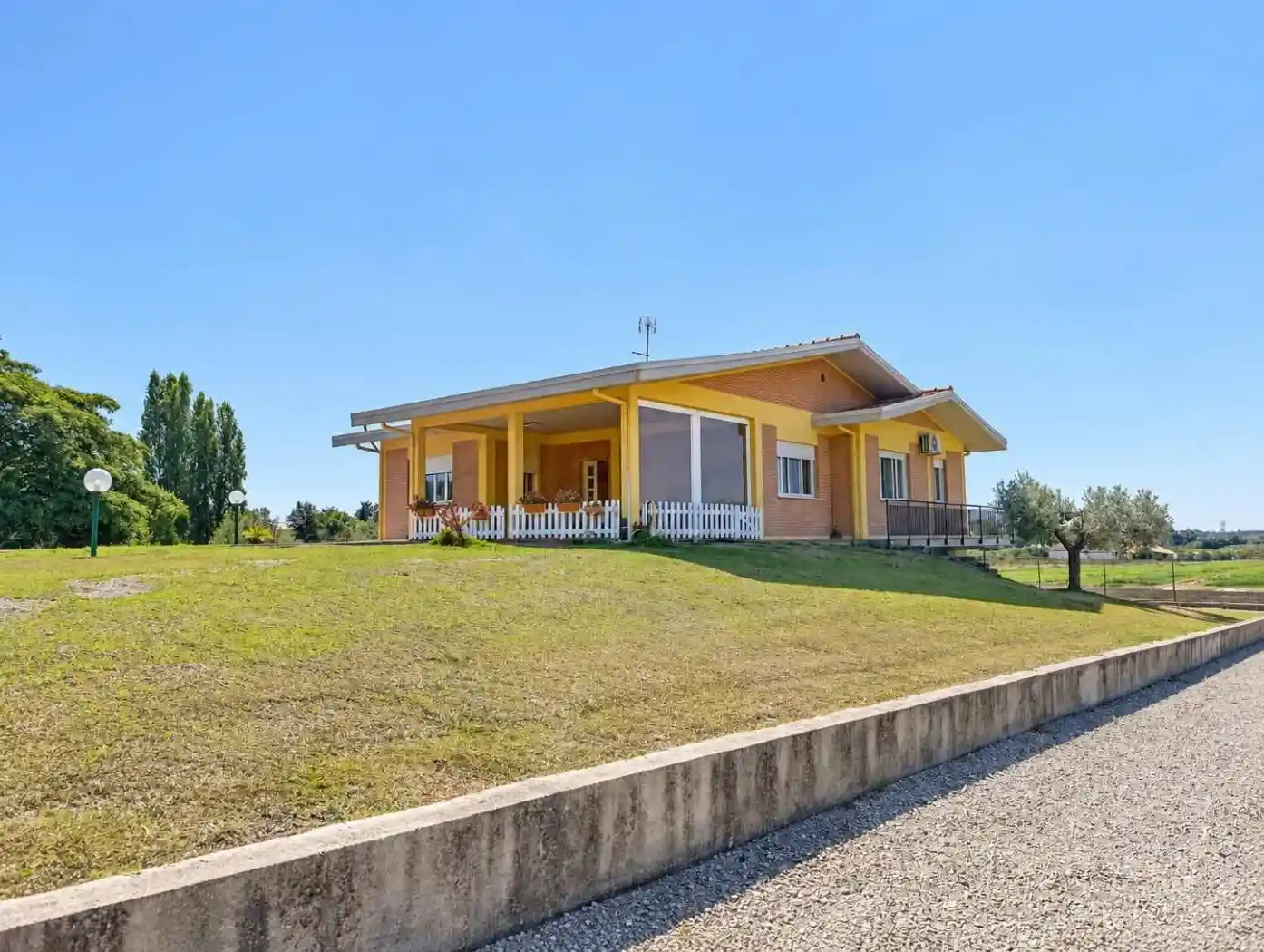 Villa in vendita a Latina