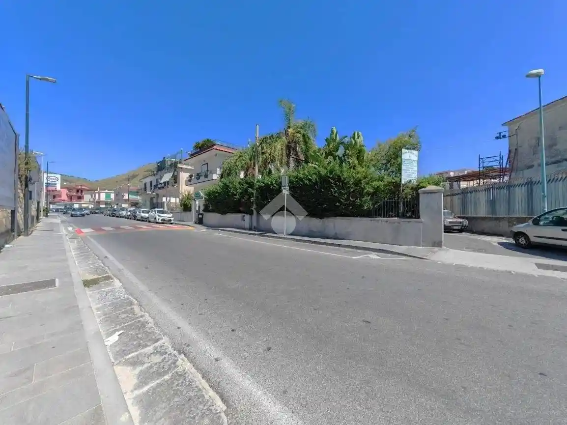 Appartamento in vendita a Pozzuoli