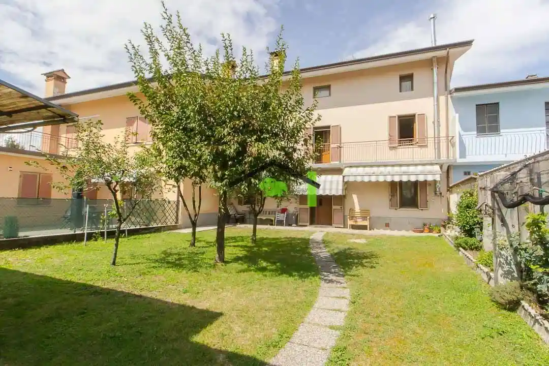 Villetta a schiera in vendita a Arba