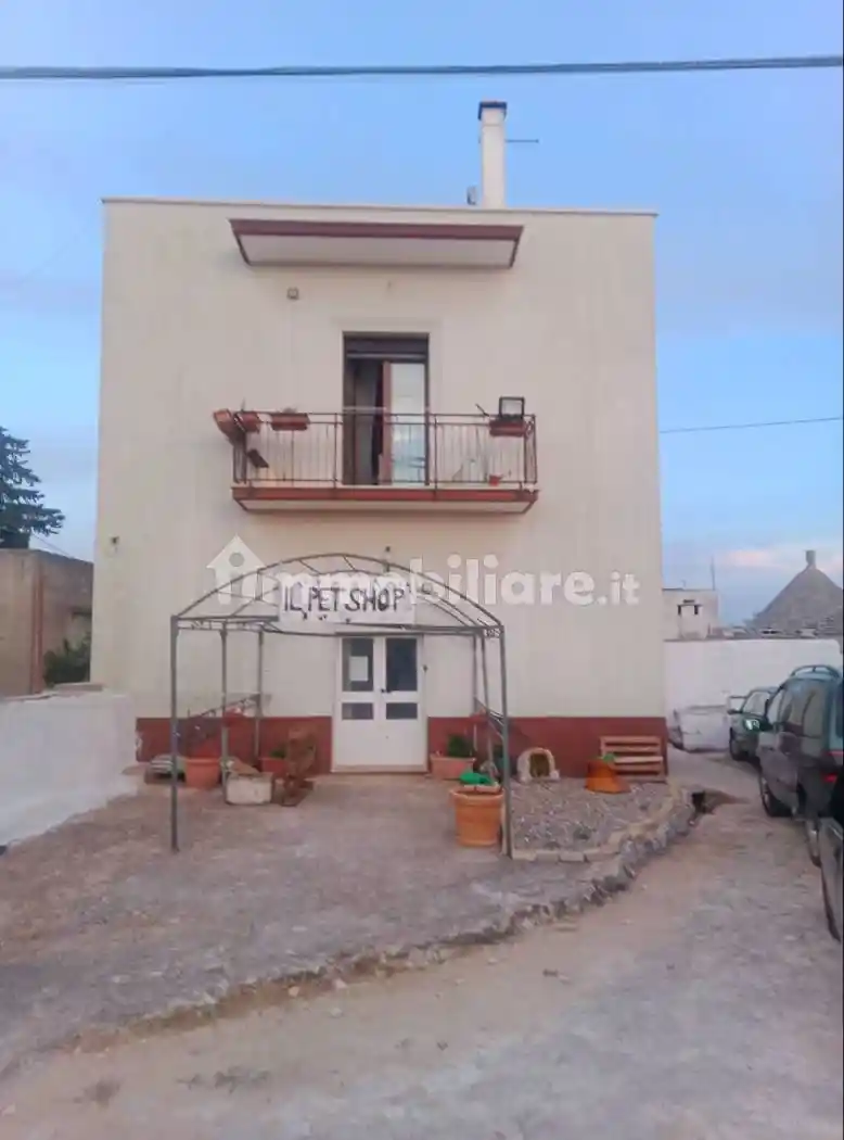 Palazzo - Edificio in vendita a Cisternino