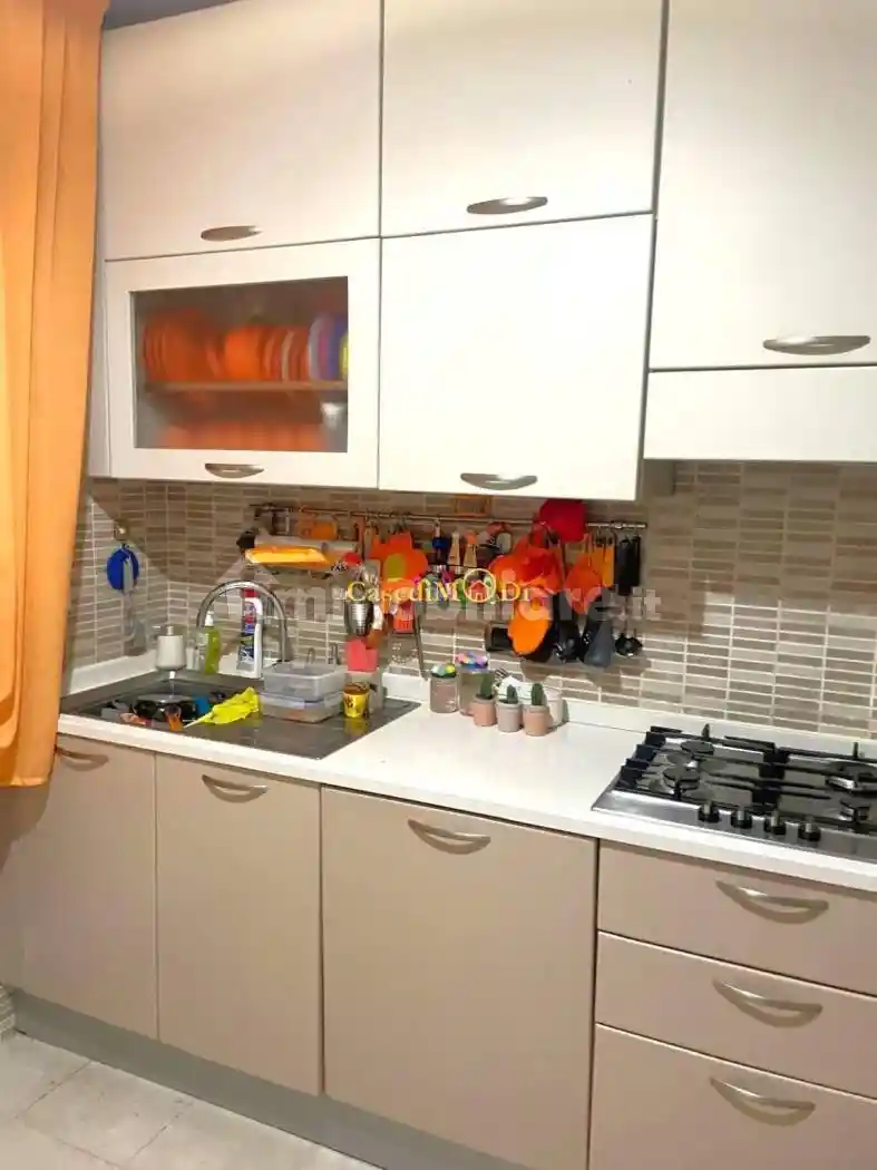 Appartamento in vendita a Livorno