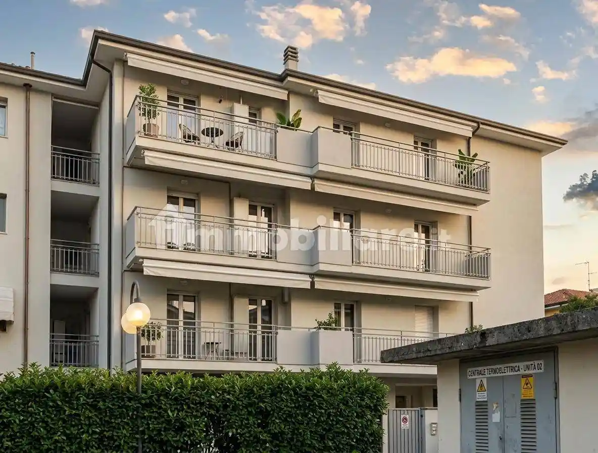 Palazzo - Edificio in vendita a Grumello del Monte