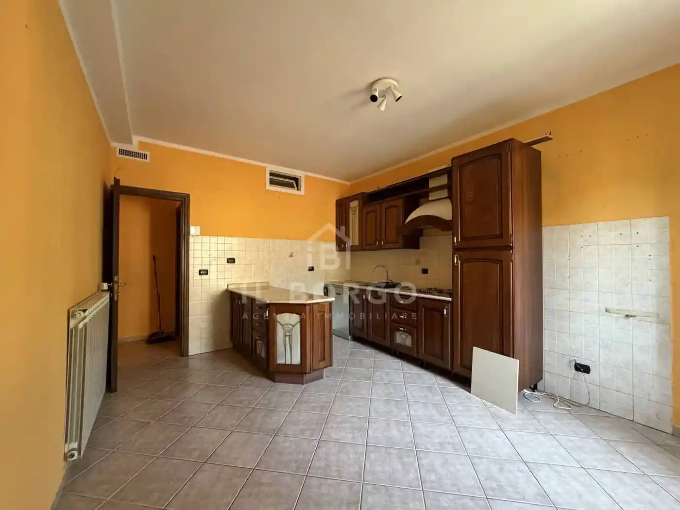 Appartamento in affitto a Pescia