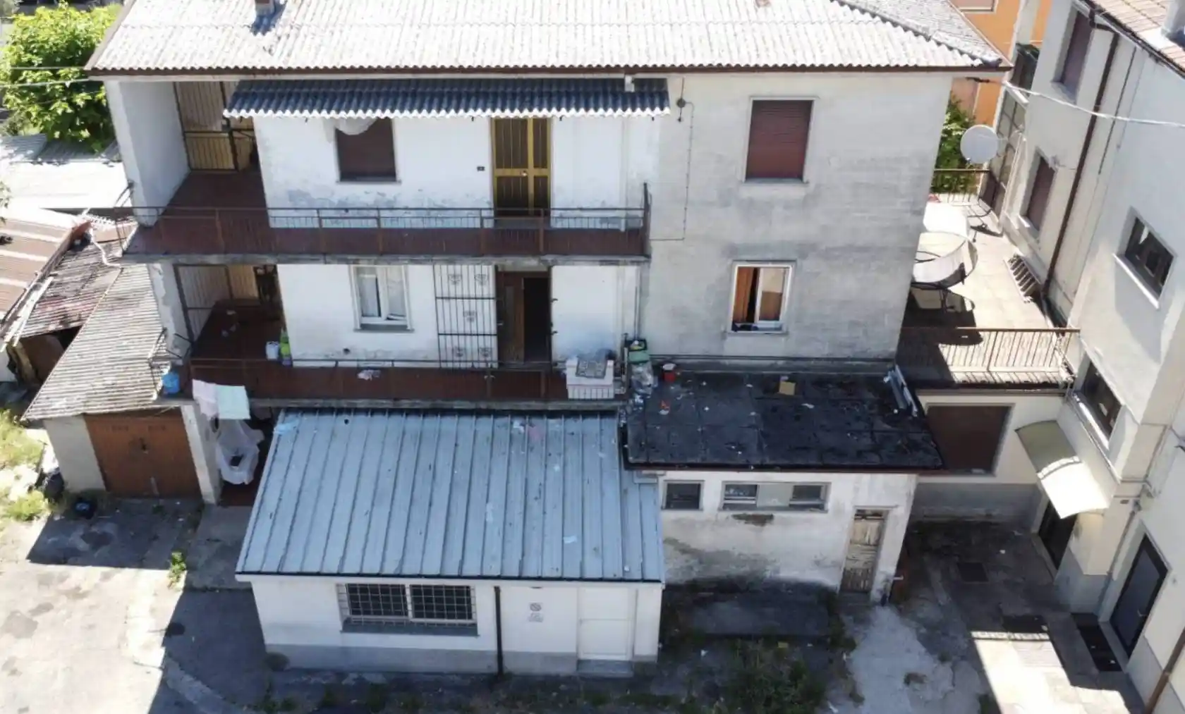 Palazzo - Edificio in vendita a Treviolo