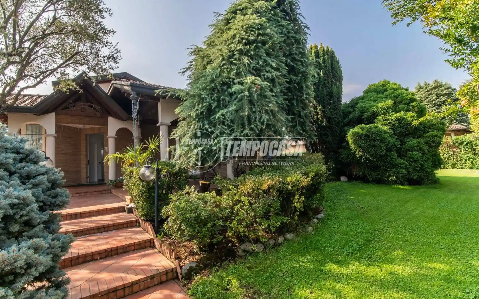 Villa in vendita a Olgiate Olona