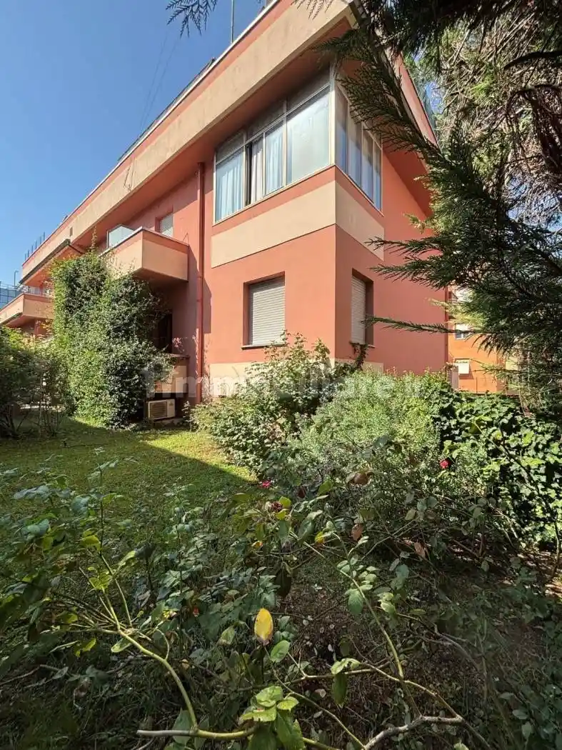 Appartamento in vendita a Parma