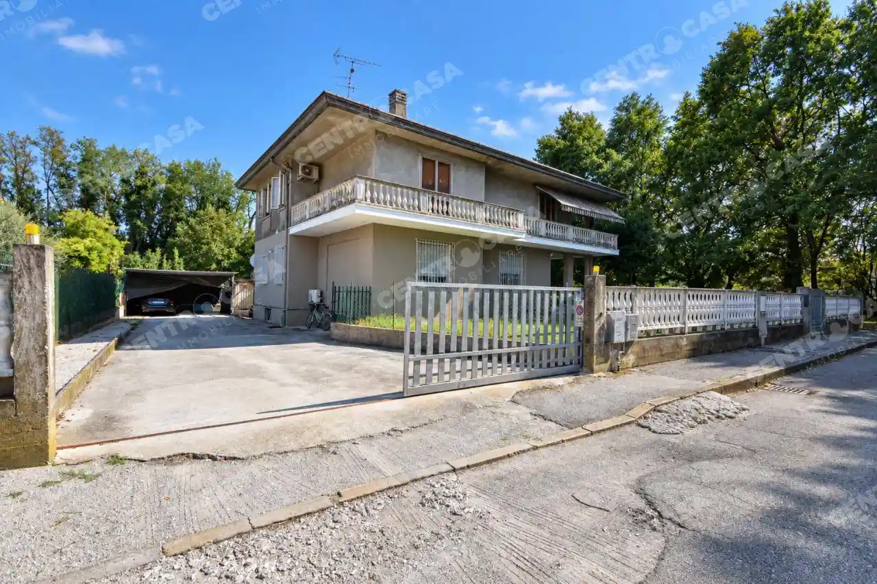 Villa in vendita a Legnago