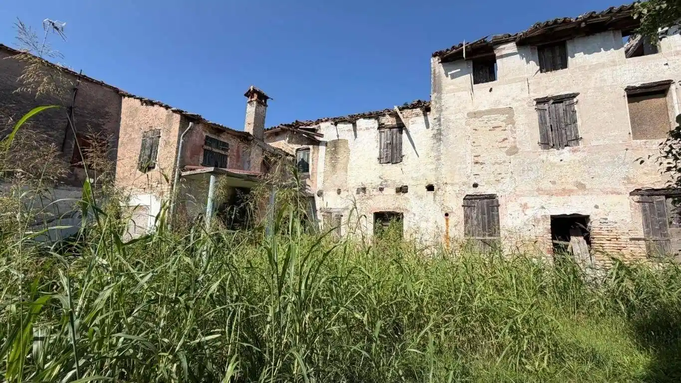 Rustico - Casale in vendita a Pasiano di Pordenone